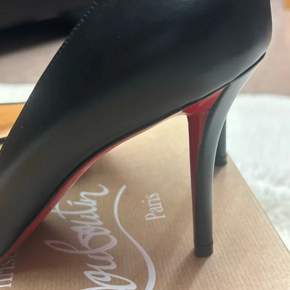 NWT Christian Louboutin Black Apostrophy Nappa Leather 85MM Pumps Size 40 - Picture 9 of 13